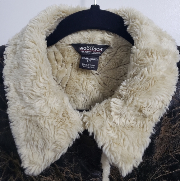 WOOLRICH Faux Leather and Sherpa Embroidered Leaves Vest - Picture 5 of 12